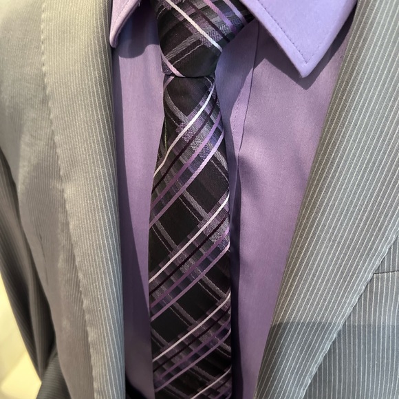 TipTop Tailors Full Suit - Picture 3 of 12